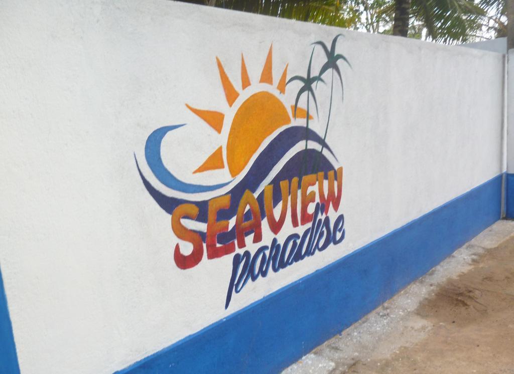 Seaview Paradise Inn Уелигама Екстериор снимка